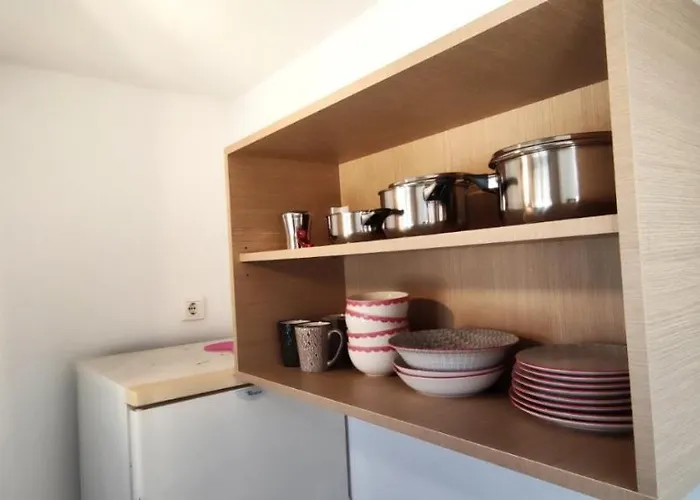 Naxian Bliss Apartman Angídia