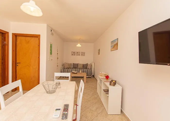 Naxian Bliss Apartman *
