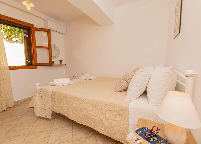Naxian Bliss Apartman