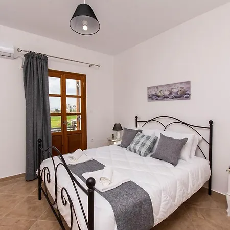 Naxian Bliss Lägenhet Agkidia