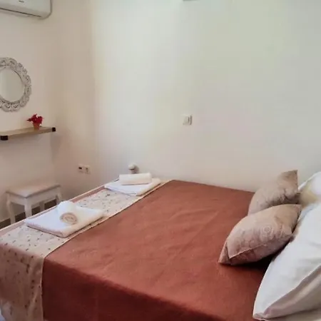 Lägenhet Naxian Bliss