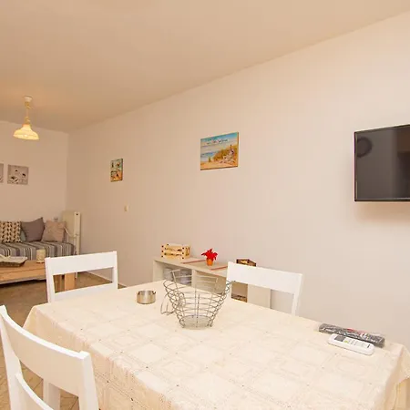 Naxian Bliss Apartment Agkidia