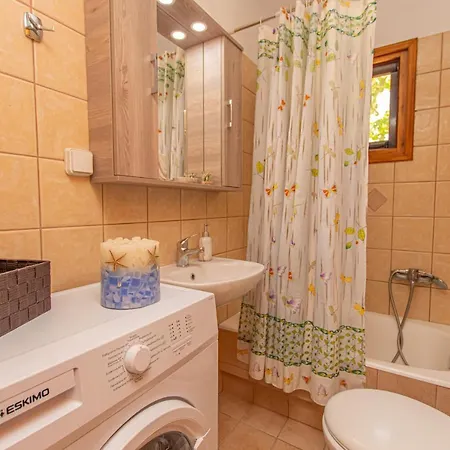 Naxian Bliss Agkidia